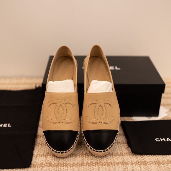 Chanel Espadrille Sandals - Picture 2 of 4